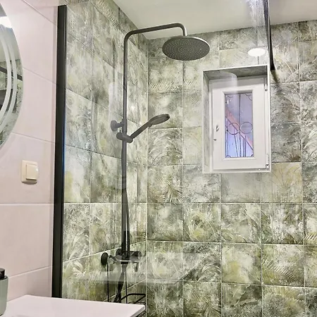 Your Place - твоето място - Tvoeto Myasto Veliko Tarnovo
