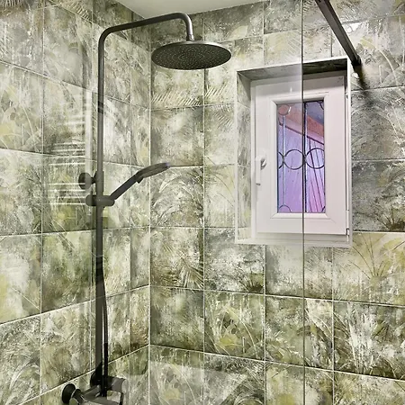 Your Place - твоето място - Tvoeto Myasto Veliko Tarnovo