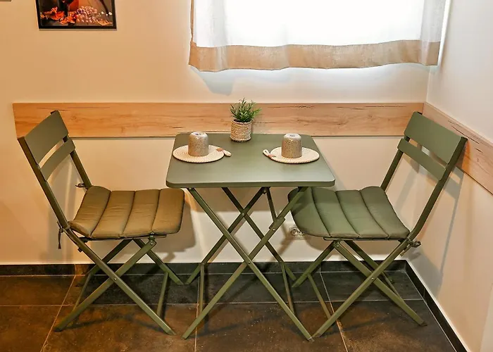 Your Place - твоето място - Tvoeto Myasto Veliko Tarnovo